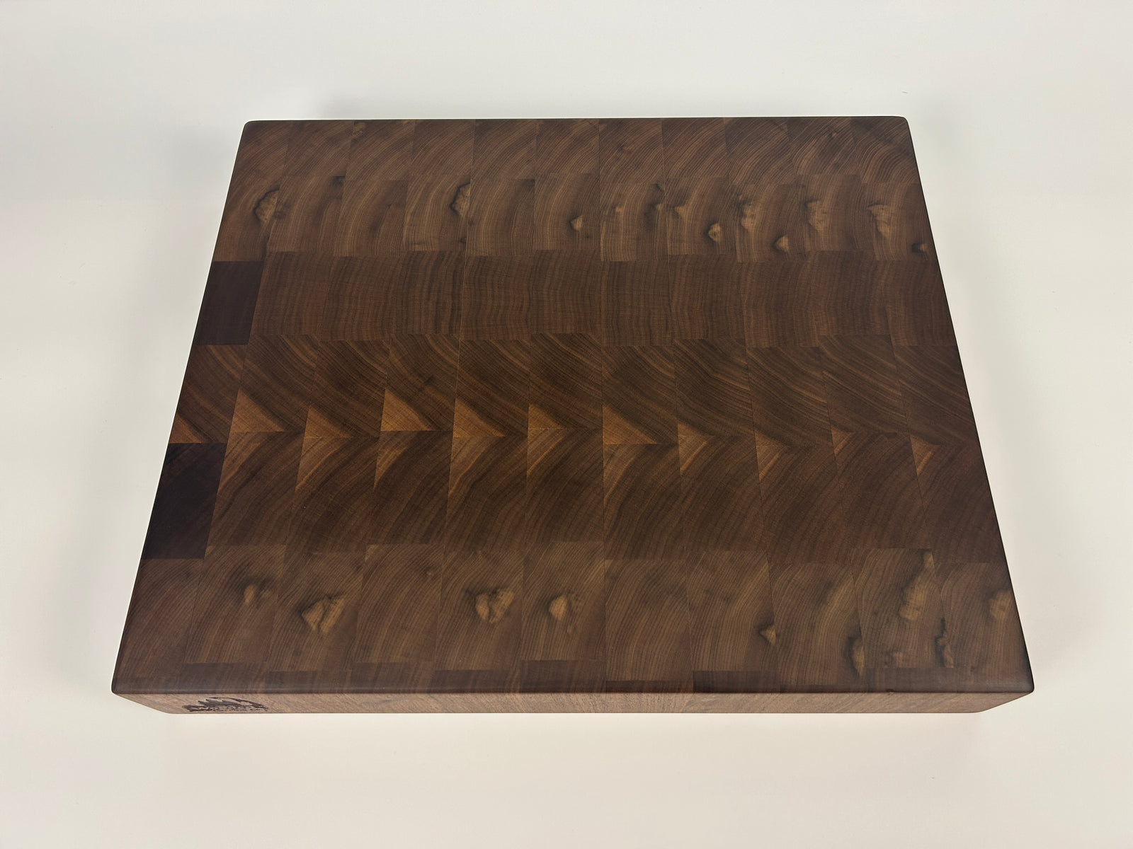 Wavy Walnut