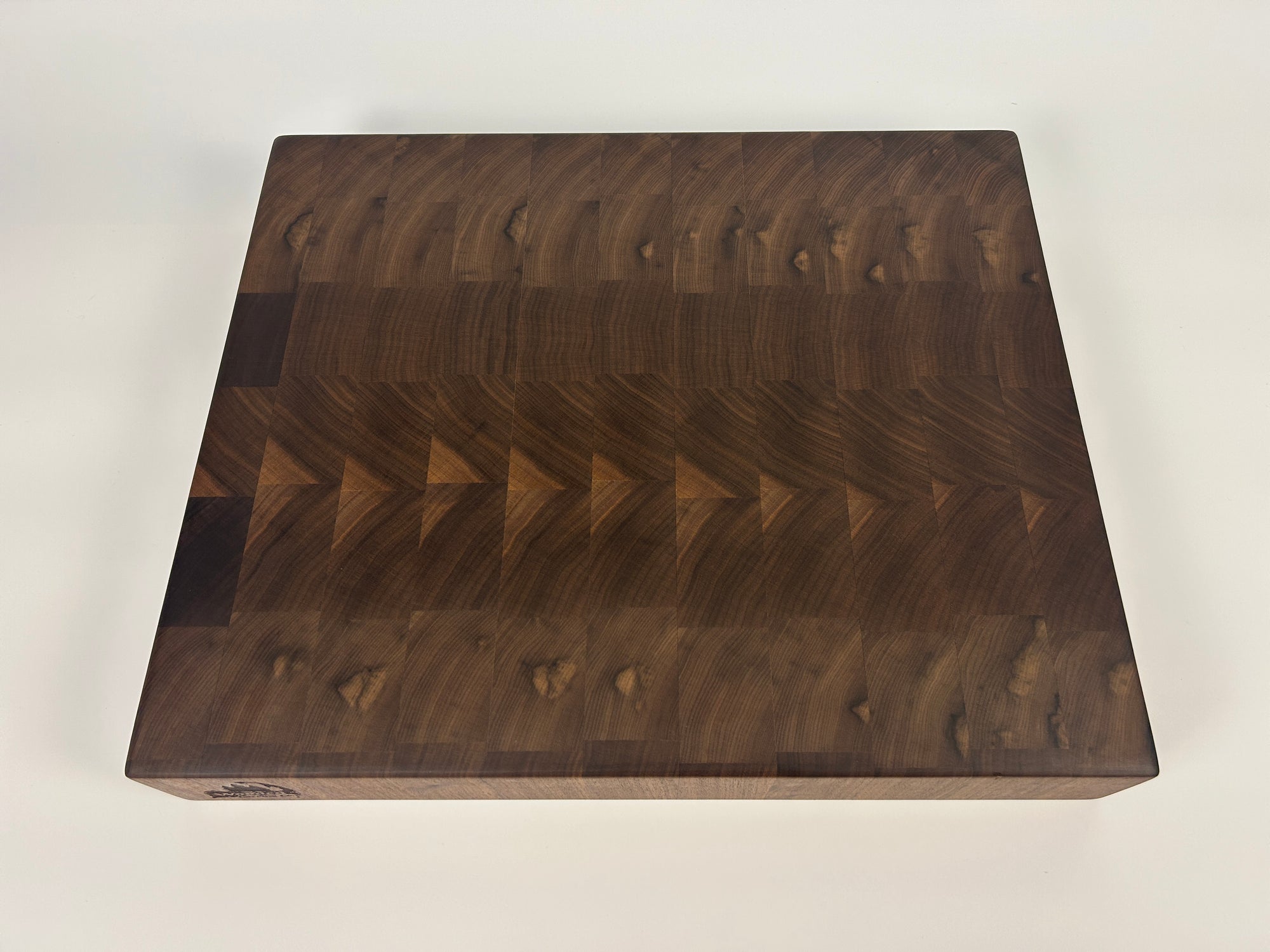 Wavy Walnut